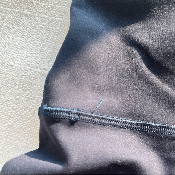 Lululemon Wunder Train Leggings - Picture 6 of 6